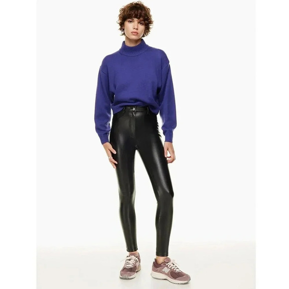 Aritzia Wilfred Free Faux Leather Leggings Pant Black Charm High Rise Size 00 - Picture 2 of 12